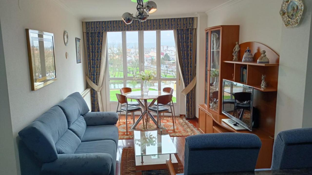 Apartamento Avelina Monforte De Lemos Exterior photo